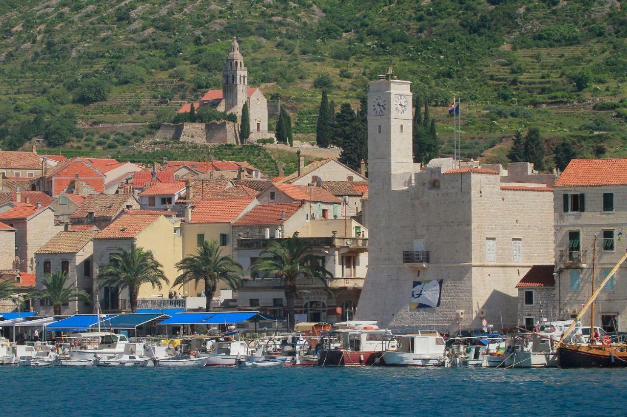 Hotel Val Comeza Komiža Exterior foto